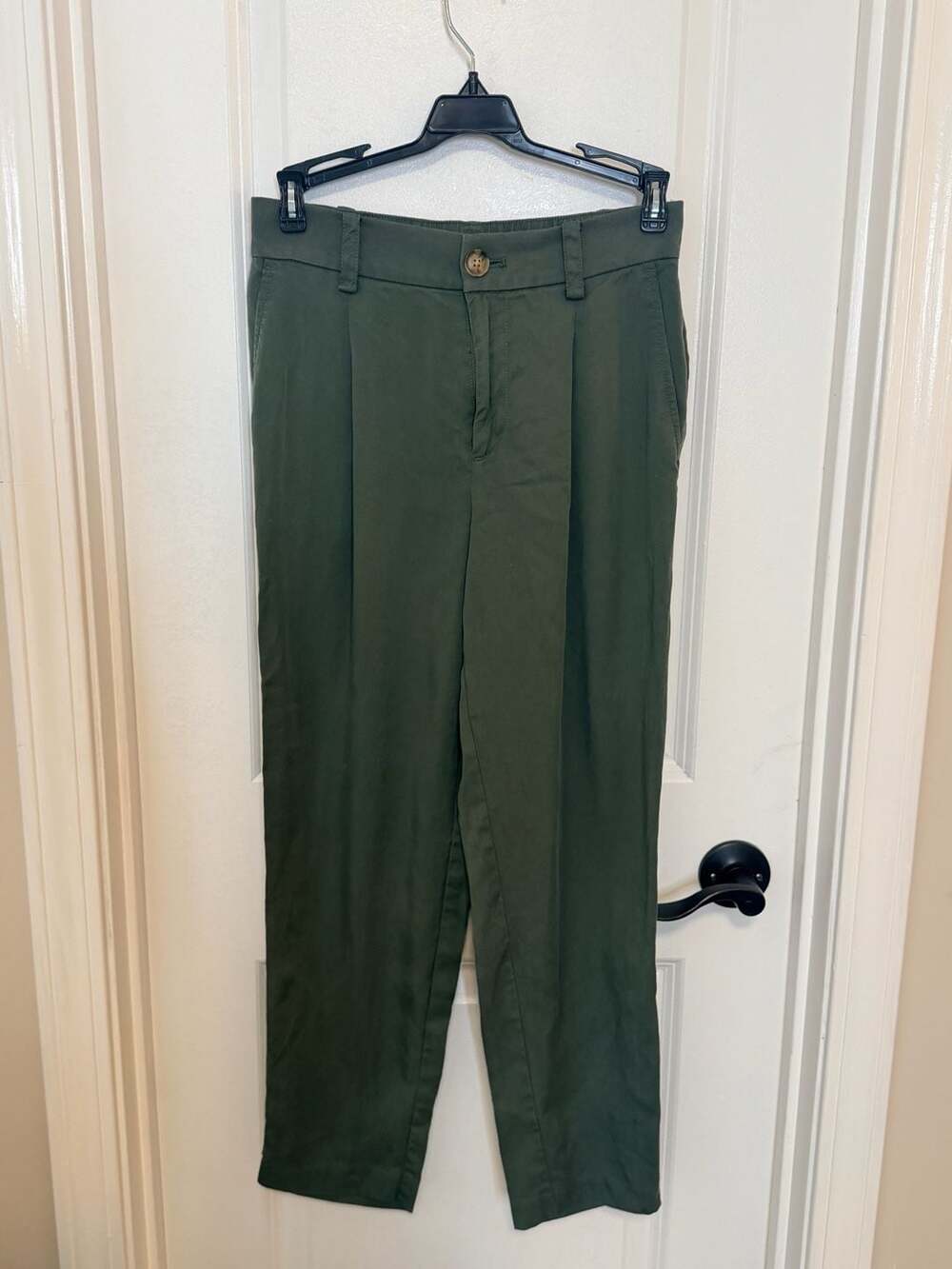 LOFT Olive Green Pleated High Rise Trousers Pants 0P